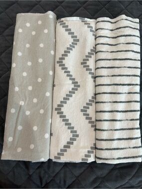 cloud island Gray & White Cloud Print Baby blanket
